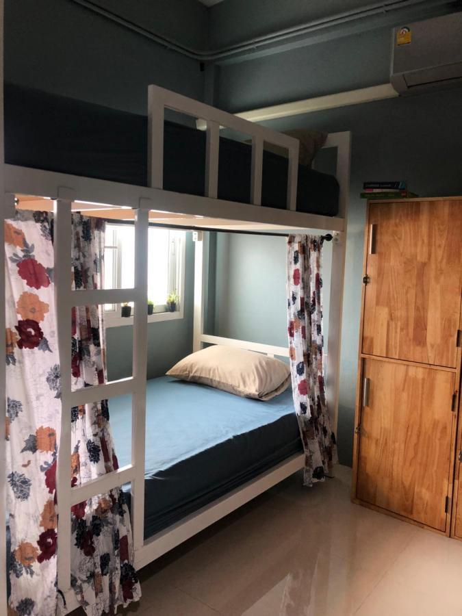 Nakara Hostel Ayutthaya Eksteriør billede